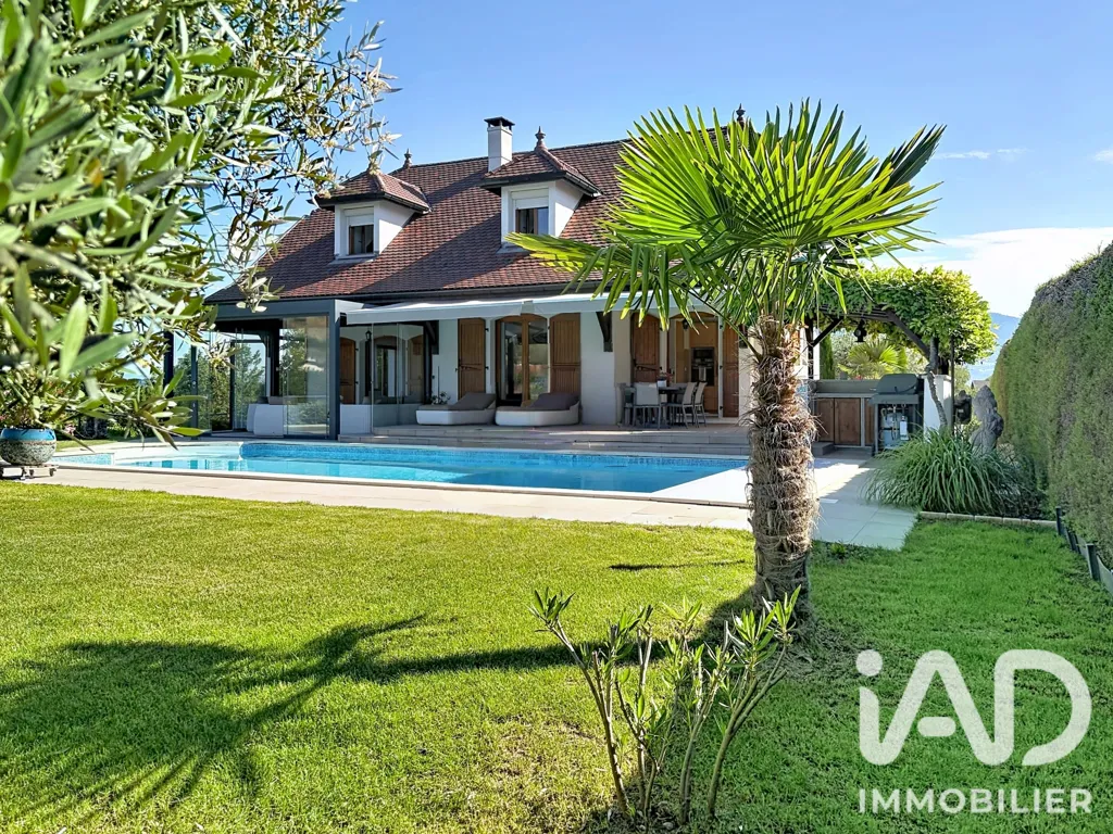 Piscina - Detached House with Pool in Reignier-Ésery