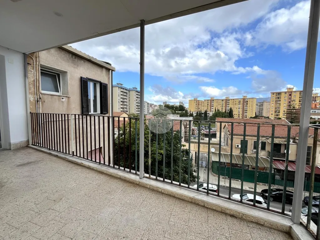 Balcon - Modernised Two-Bedroom Apartment in Palermo