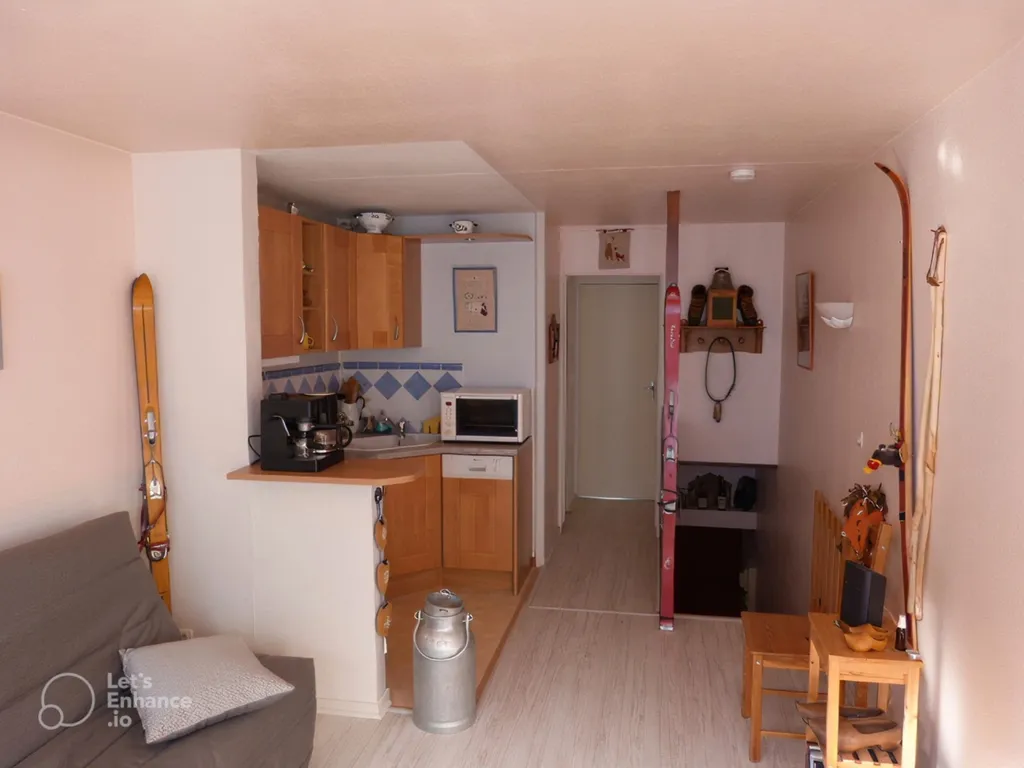 Séjour - Appartement Traversant avec Vue sur Pistes à 65000