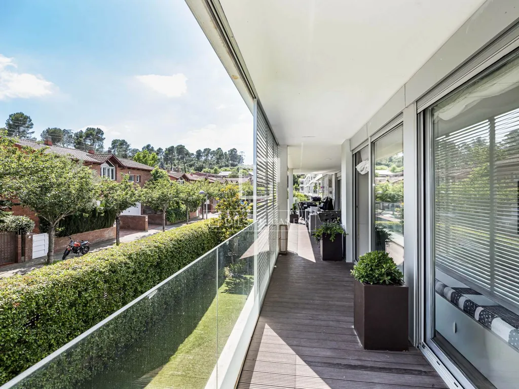 Rõdu - Apartment with Pool and Terrace in Sant Cugat