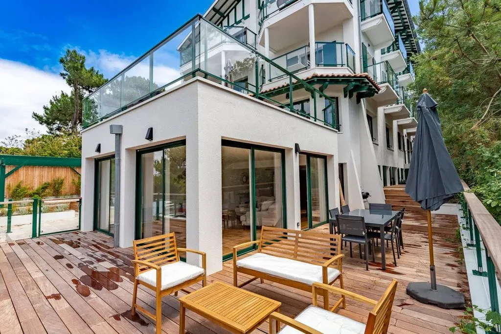 Terrass - Luxury Apartment with Sea View in La Teste-de-Buch