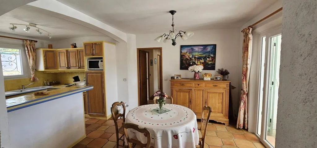 Salle à manger - Villa au Calme avec Piscine à Roquebrune Sur Argens