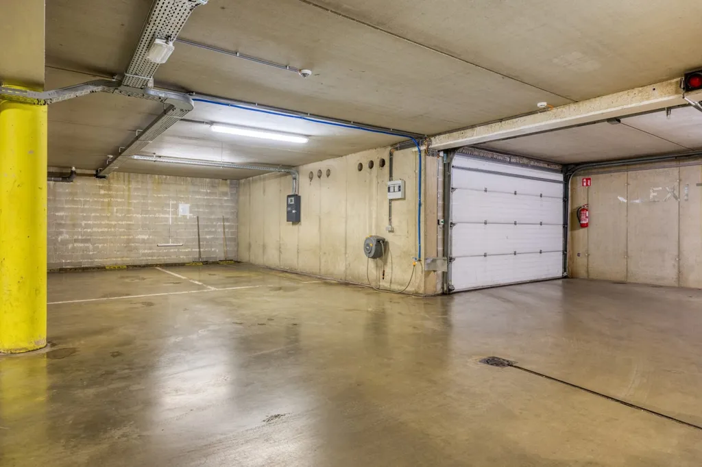 garage