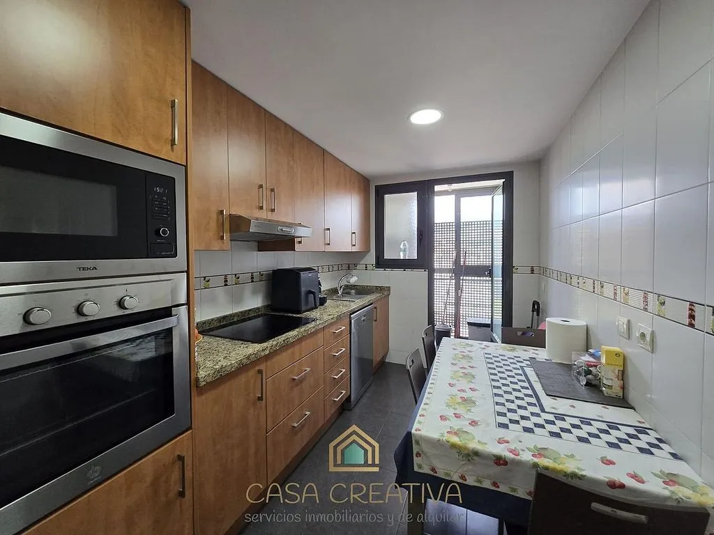 Cuisine - Apartment with Pool in Parque Sensal, Castellón