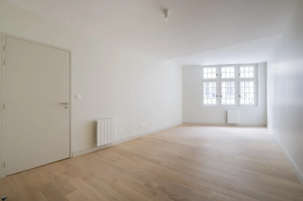 Pièces - Appartement rénové 2 pièces à Bayonne