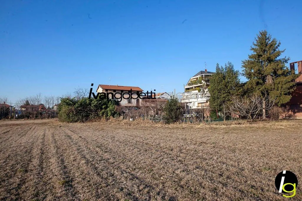 Aed - Rustic Farmhouse with Views in Busto Arsizio