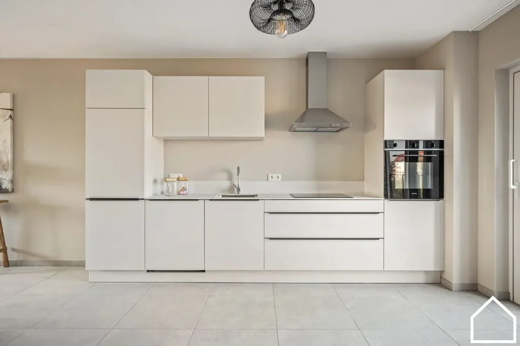 Köök - Newly Built Apartment with Balcony in Comines-Warneton