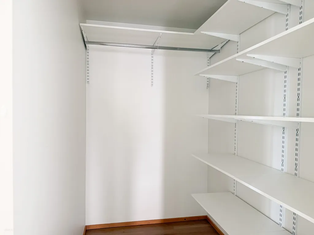 Toad - Modern Flat with Balcony in Pasila, Helsinki