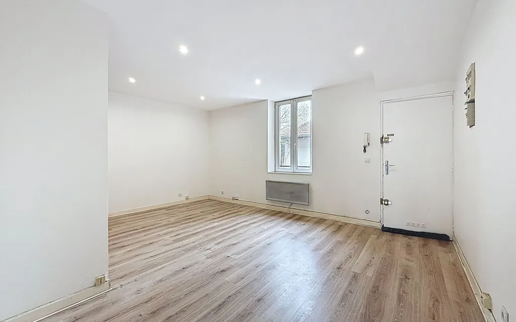 Toad - Refurbished T3 Apartment near Nancy University