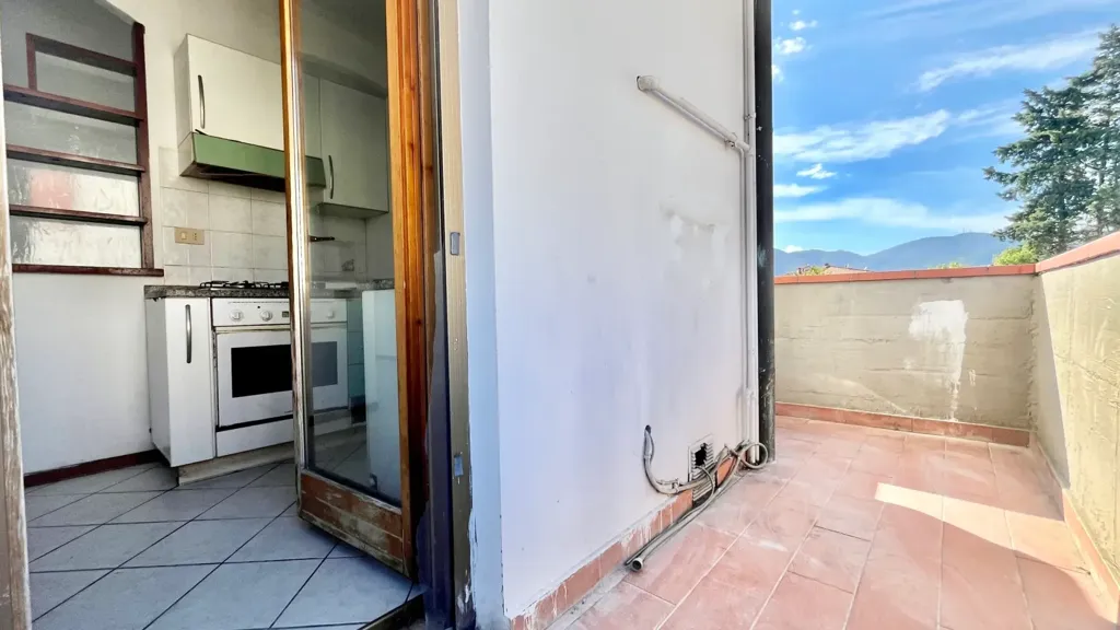 Terrasse - Apartment with Terrace in Calcinaia Centre