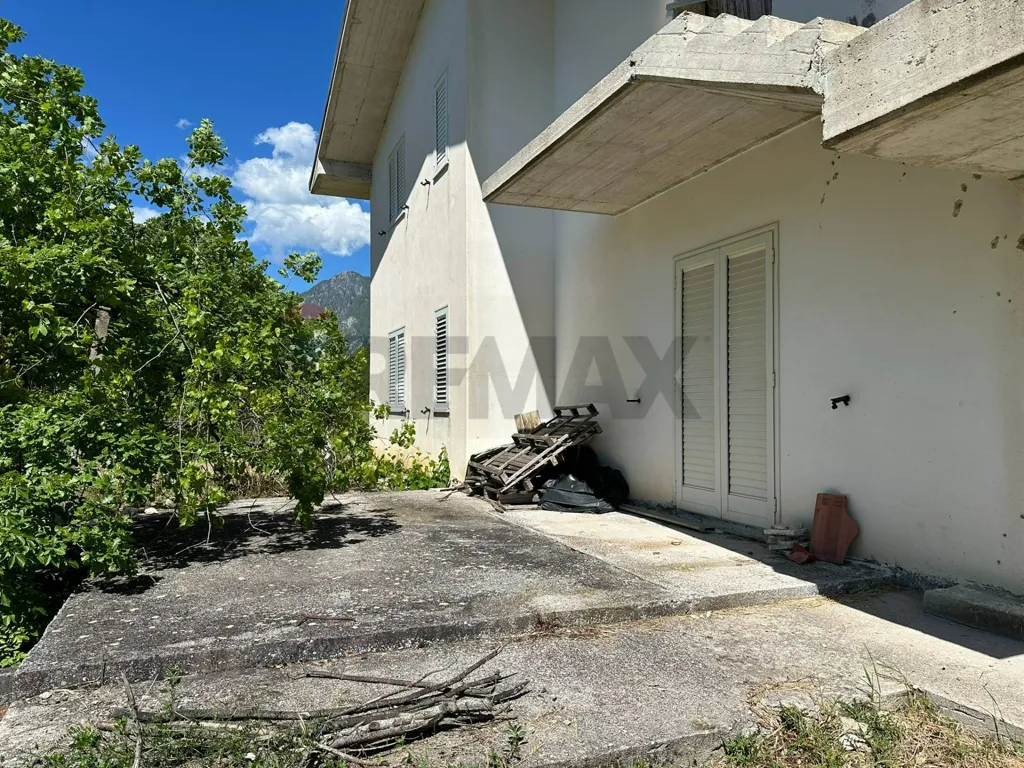 Esterno - Customisable House with Balcony in Rocchetta a Volturno