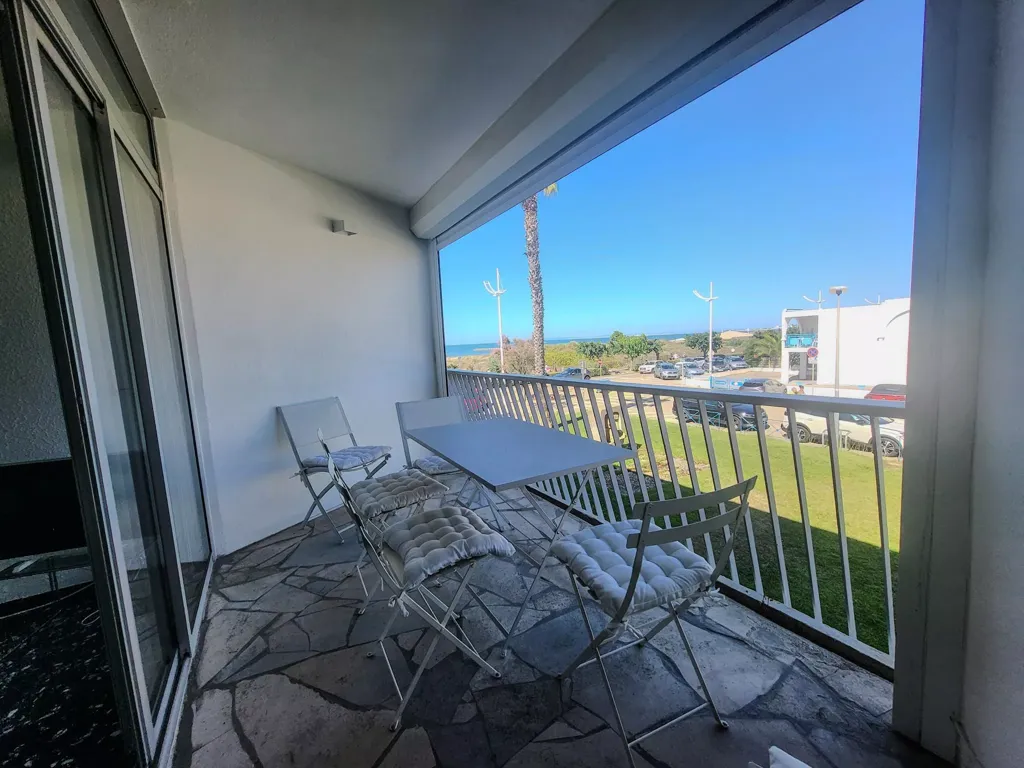 Rõdu - Duplex Apartment with Sea View in Boucanet