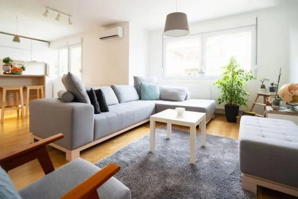 Séjour - Duplex Moderne avec Terrasse à Belleville, Paris