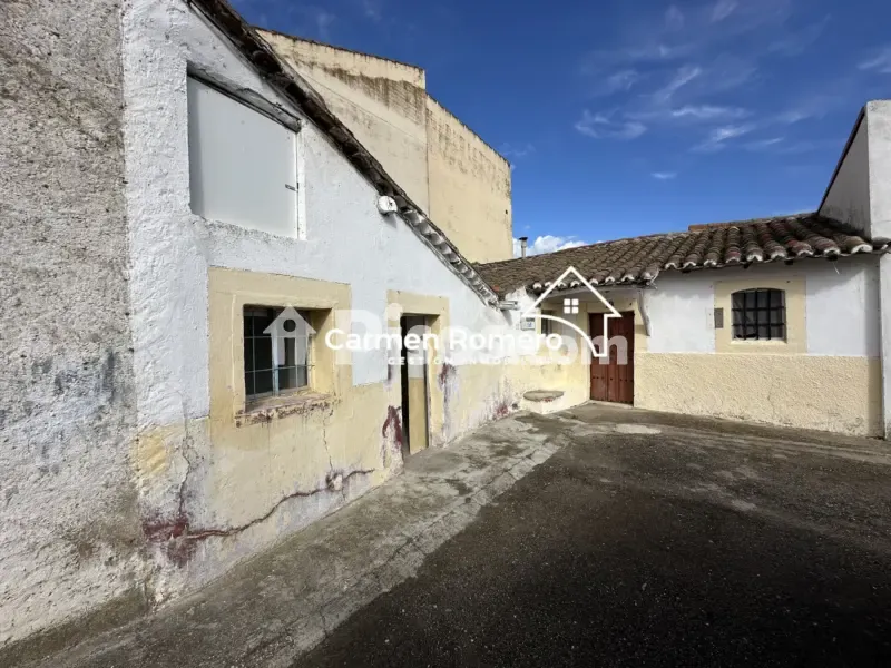 Garden - Traditional Rustic House in Salamanca