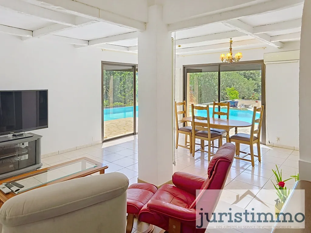Living Room - Two-Home Property with Panoramic Pool in Uchaux