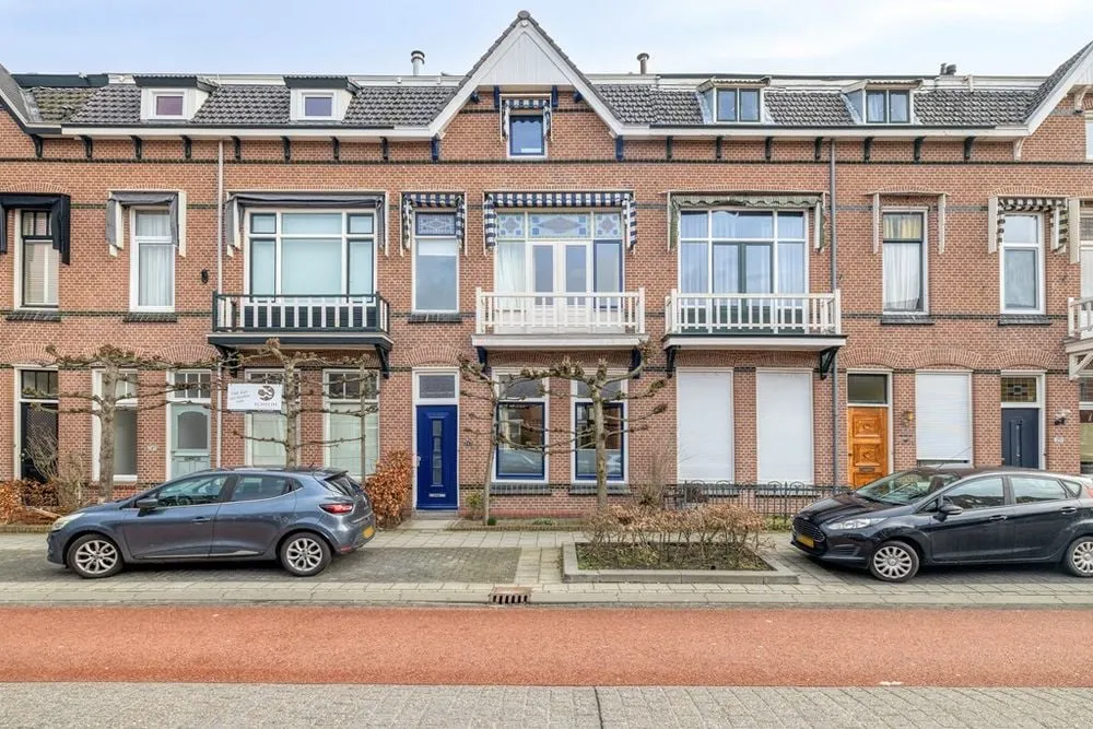 Maison 6 pièces à Bergen Op Zoom