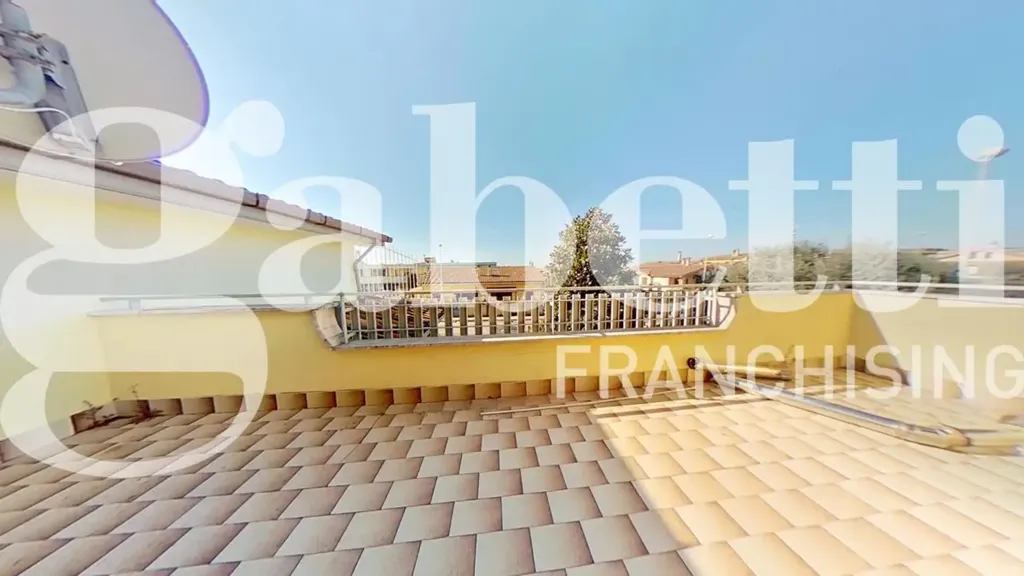 Terrasse - Villa with Balcony and Garden in Ladispoli