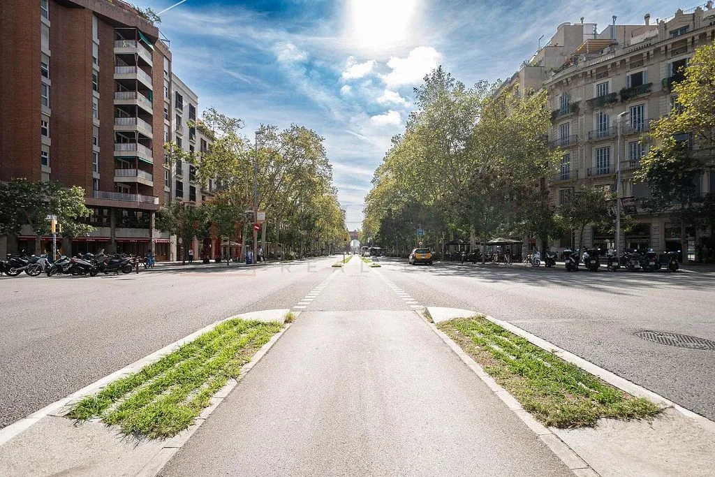 Luxury Apartment with Balcony in L'Antiga Esquerra de l'Eixample