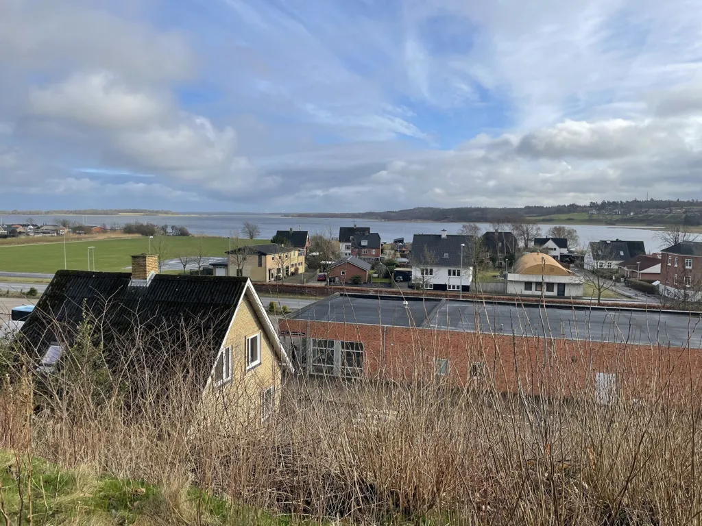 Aed - Year-Round Plot with 5G Coverage in Hadsund