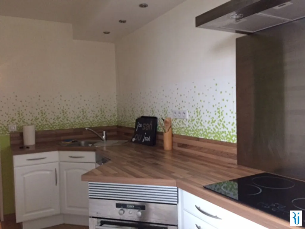 Cuisine - Appartement Meublé avec Balcon à Rouen Rive Sud