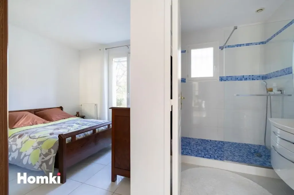 Chambres - Maison avec Piscine et Jardin à Marseille 11