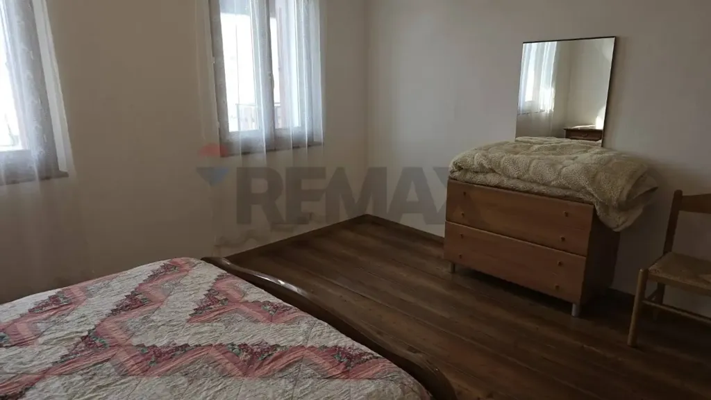 Chambres - Semi-detached House with Garden in Lamon