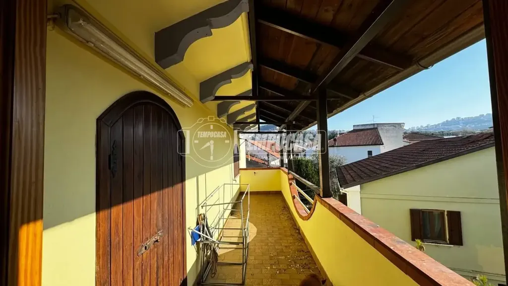 Balcon - Terraced Villa with Garden in Chieti
