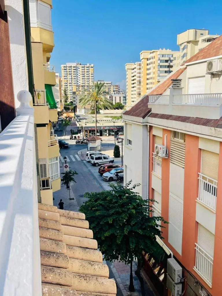 Balcon - South-Facing Apartment with Terrace in Fuengirola