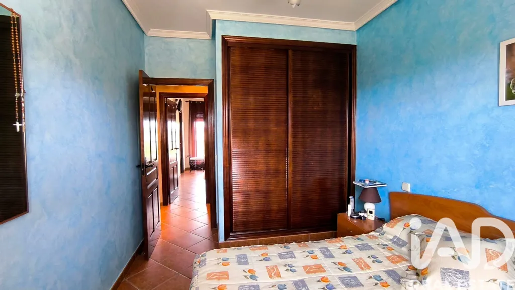 Magamistoad - Chalet with Large Garden in Colmenar de Oreja