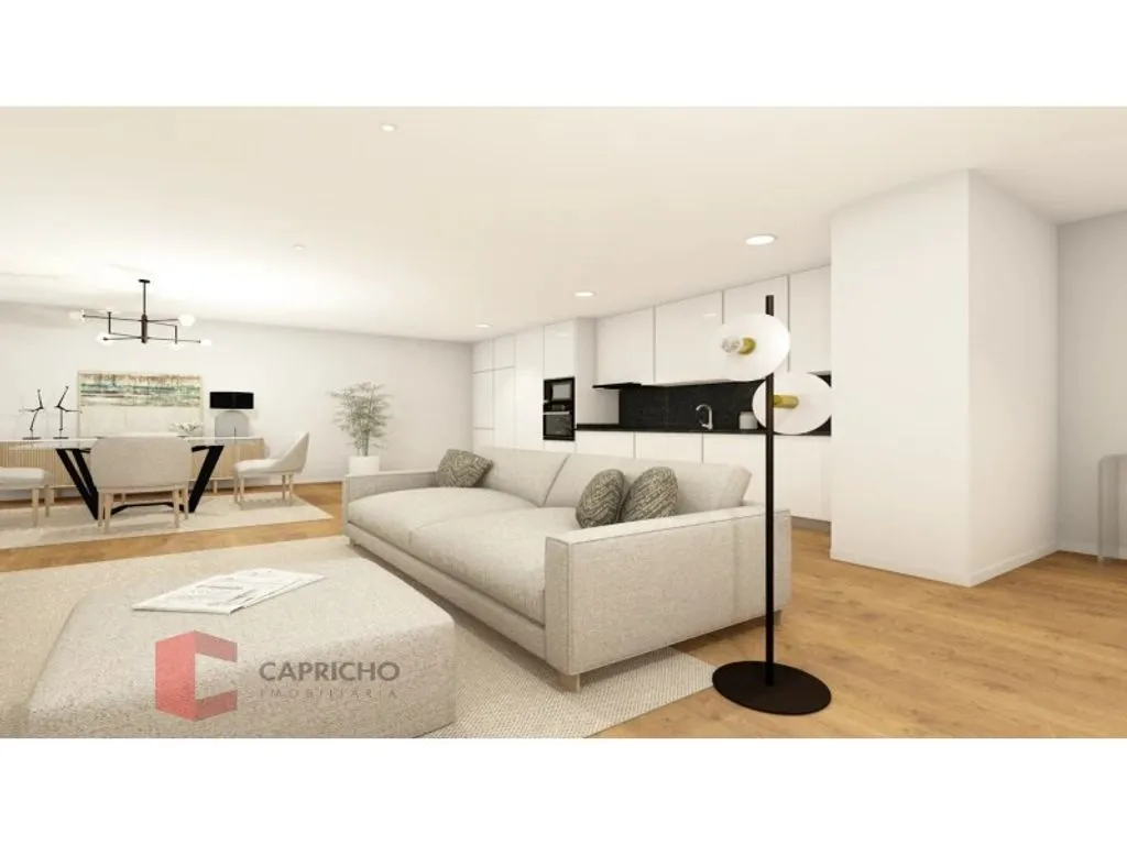 Duplex Flat with 130m² Terrace in Camarate