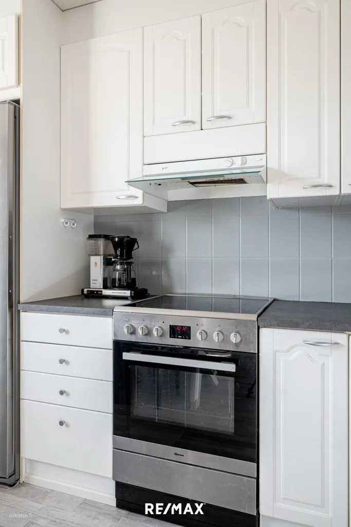 Cuisine - End-Unit Apartment with Sea View in Tuusula