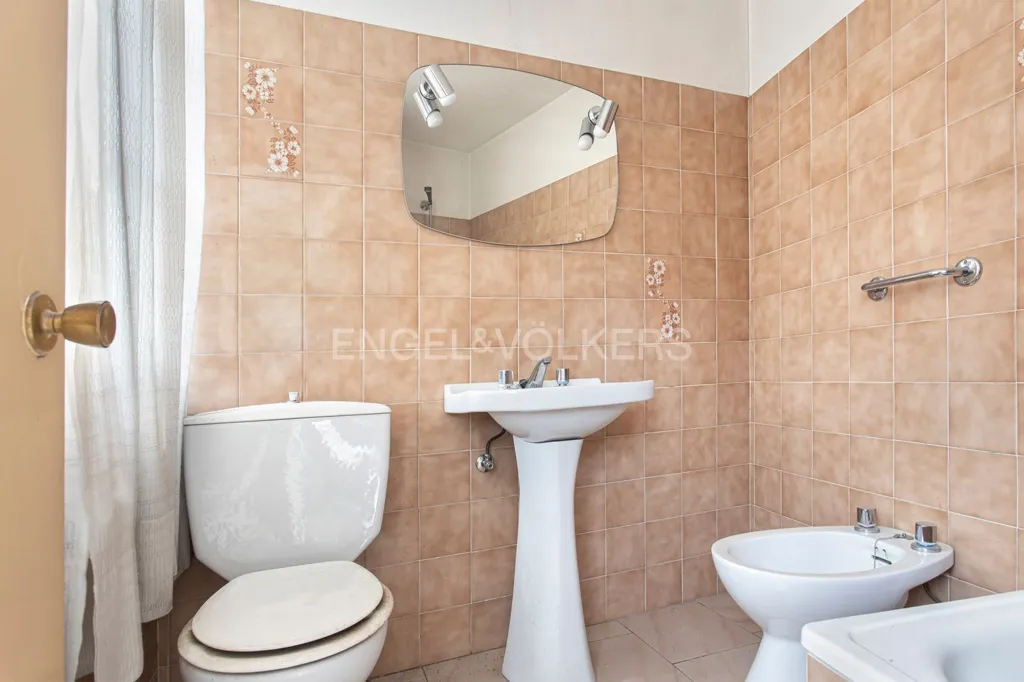 Bagni - Apartment with Balcony in Llanes Centre