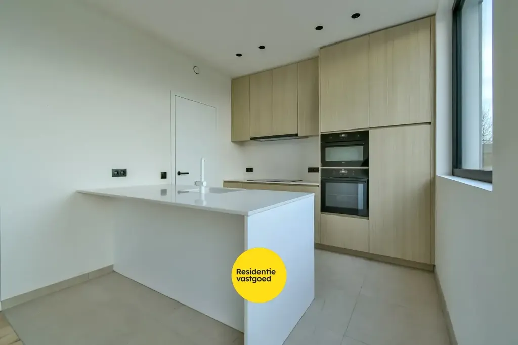 Cuisine - Maison neuve avec vue campagne à Kortemark