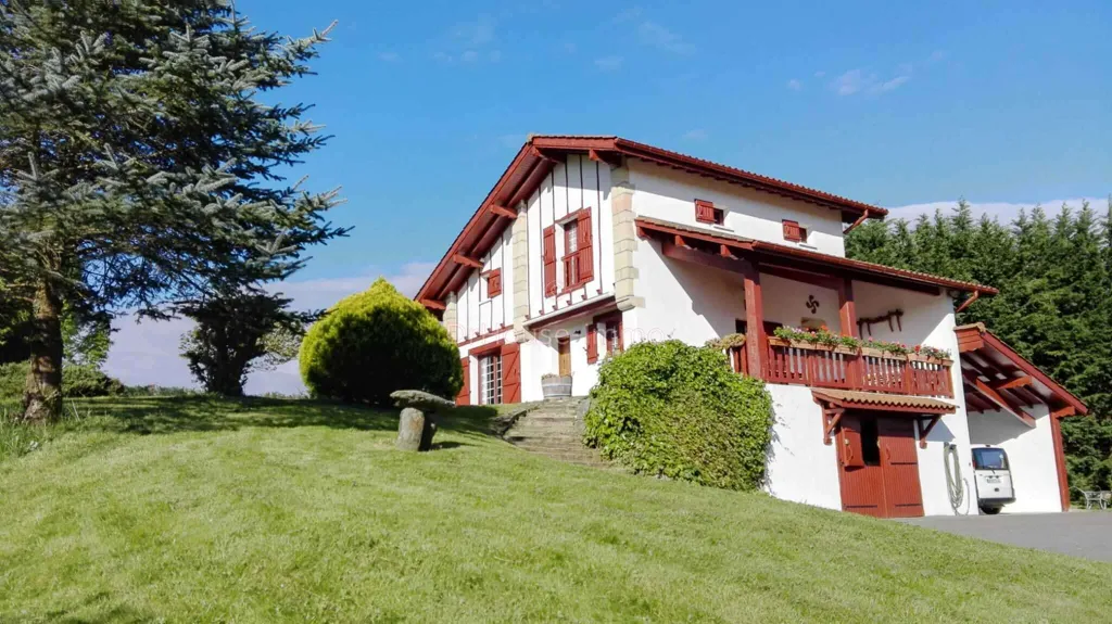 Extérieur - Villa Basque avec Vue sur la Rhune à Urrugne