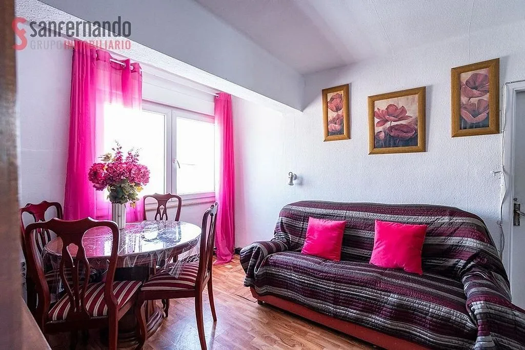 Elutuba - Apartment with Elevator in Cuatro Caminos