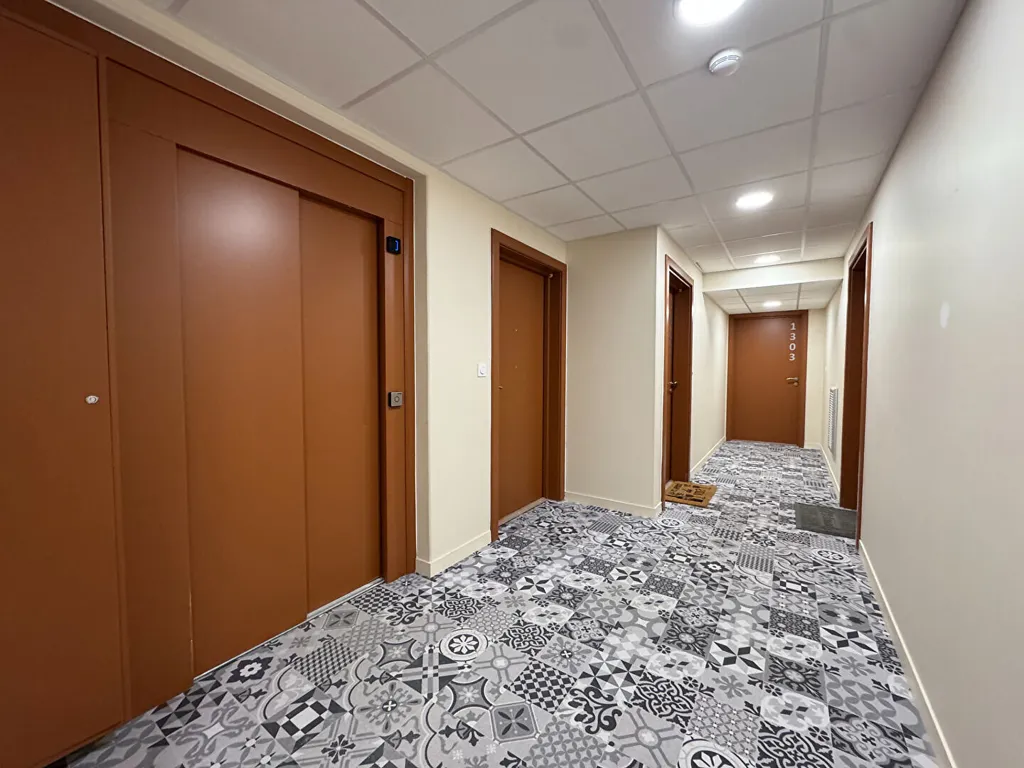 Entrée - Appartement Neuf avec Balcon à Orléans