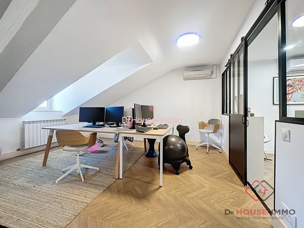 Office - Duplex Apartment with Terrace in Périgueux