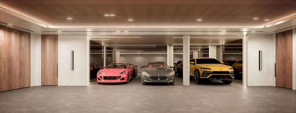 Garage - Luxury Villa with Sea View in Marbella