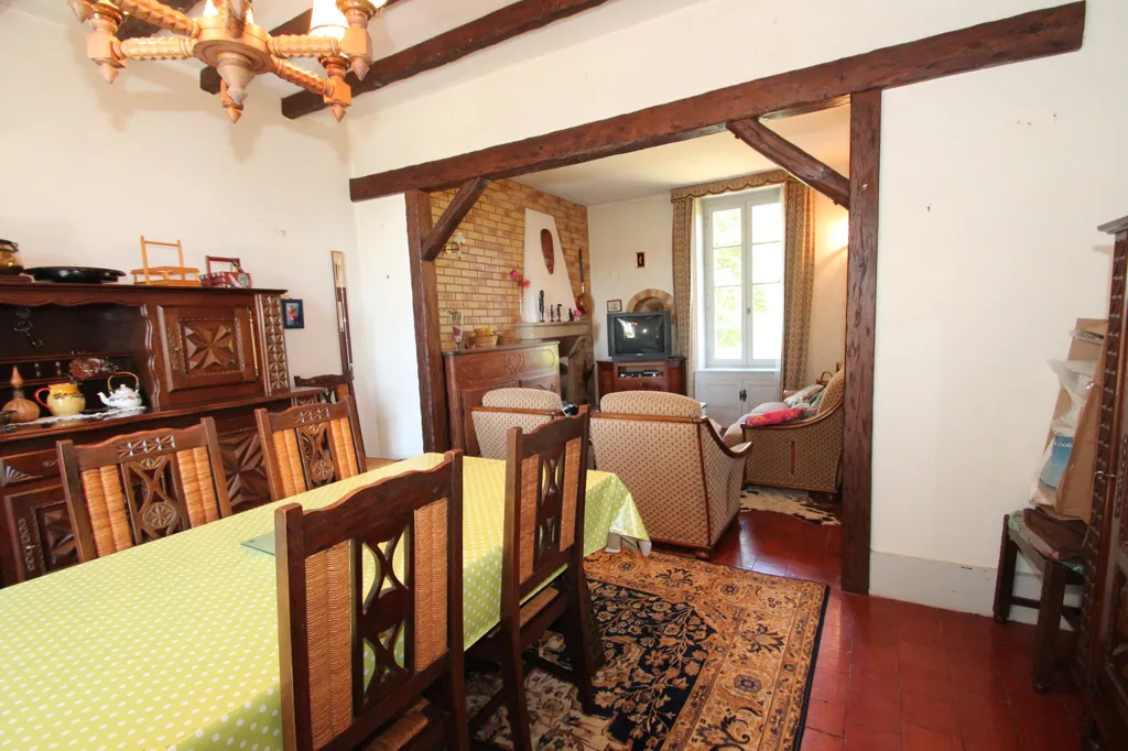 Salle à manger - Maison du 19ème Siècle avec Parc à Champvert