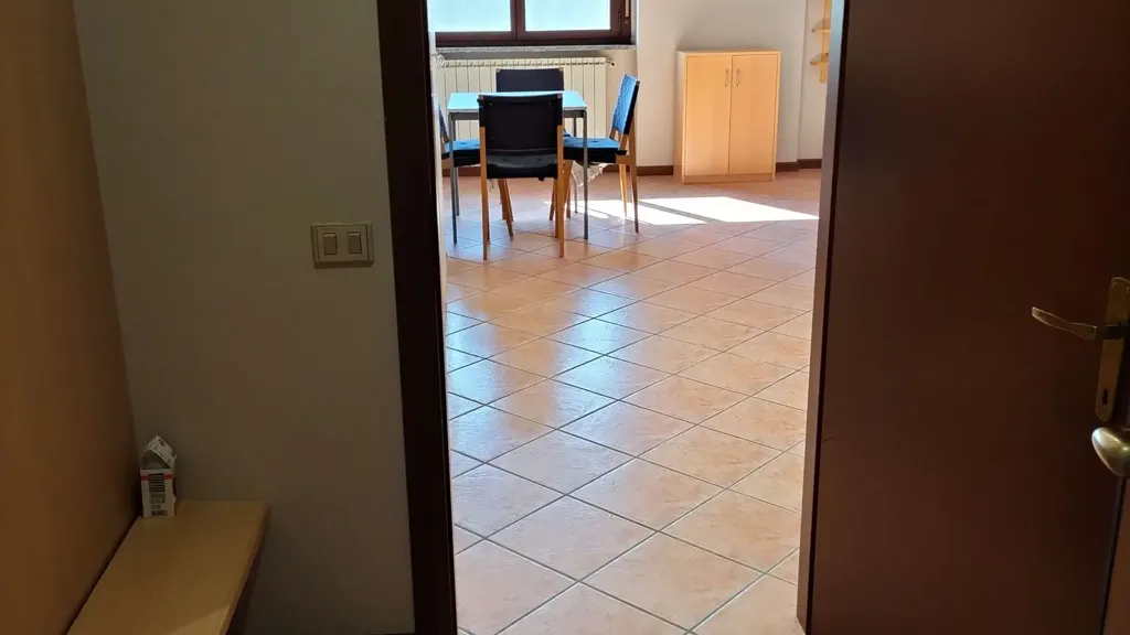 Sala da pranzo - Modern Studio with Lift in Castellanza