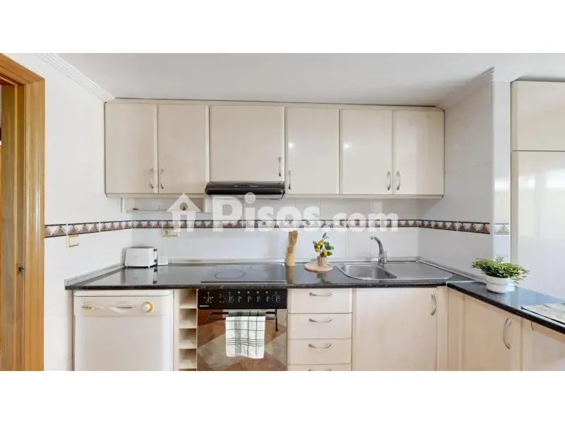 Cuisine - Bright Apartment with Balcony in Murcia