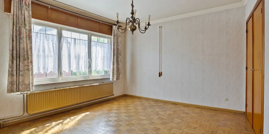 Toad - Corner Flat with Potential in Scherpenheuvel