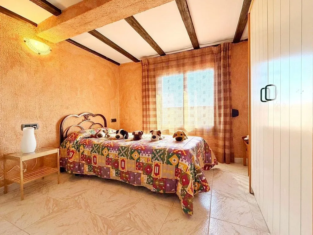 Magamistoad - Chalet with Pool and Terrace in Canyelles
