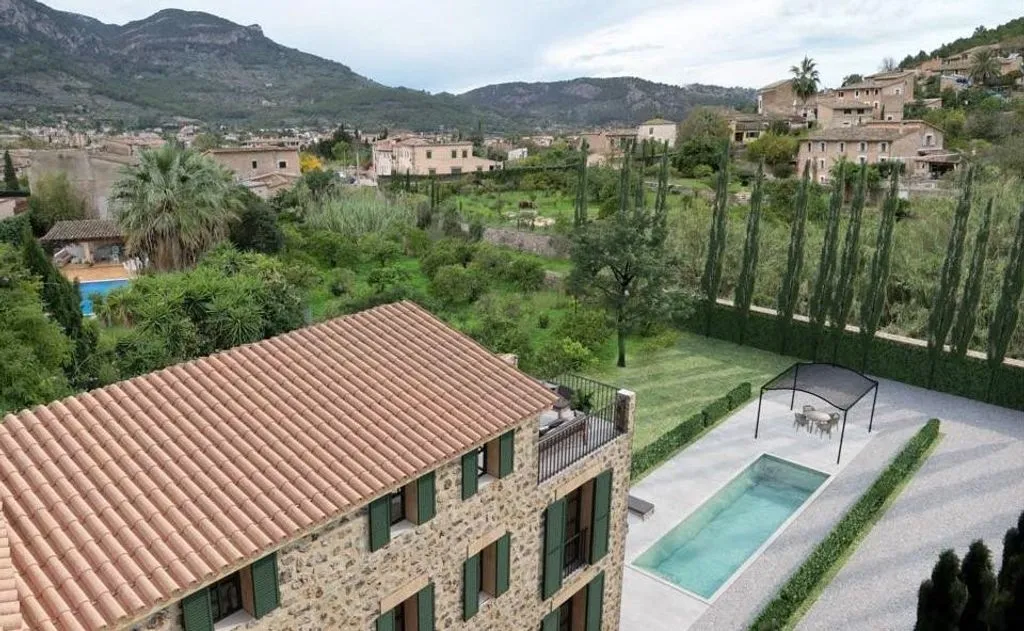 Vue aérienne - Building Land with Stream in Soller, Mallorca