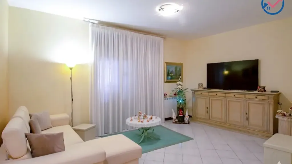 4-room apartment in IT