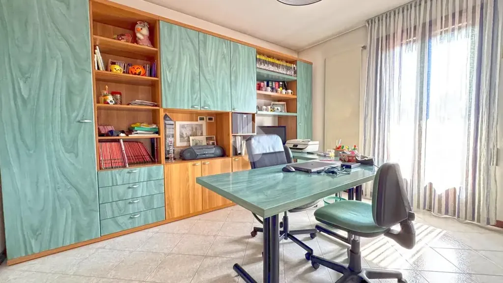 Bureau - Bifamiliare Villa with Private Garden in Marsango