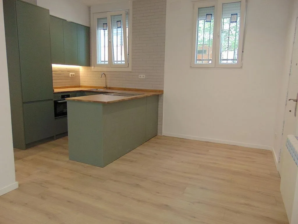 Cuisine - Reformed Flat with East View in Arganzuela
