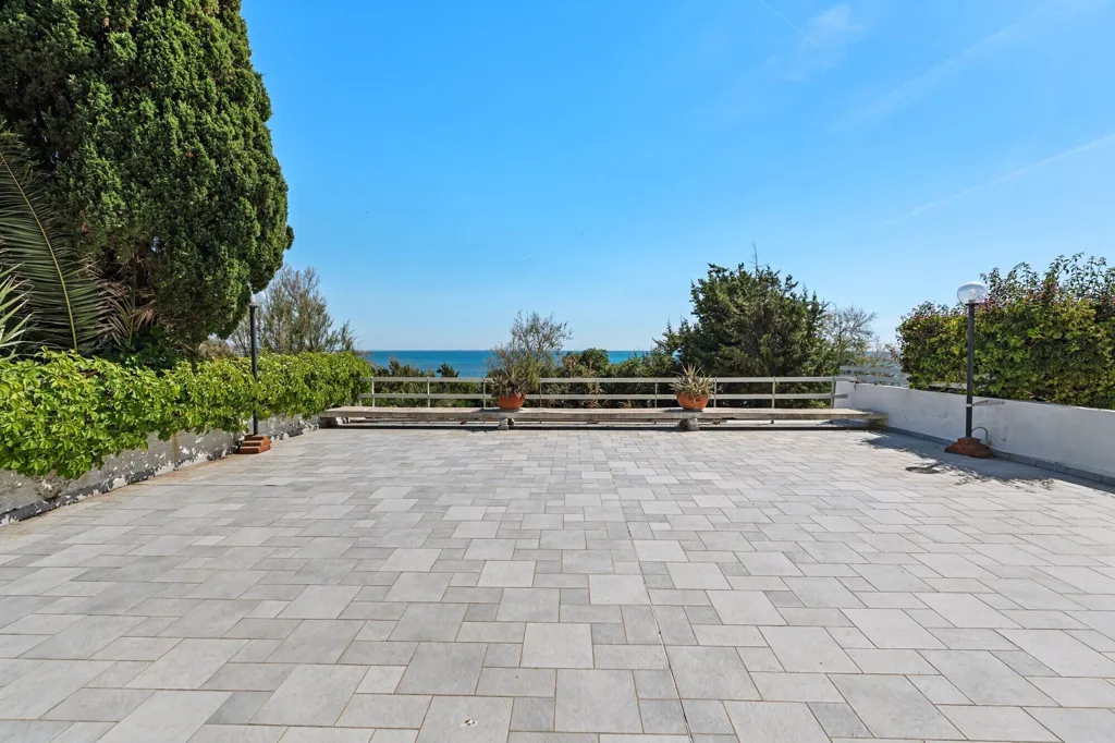 Terrazza - Villa fronte mare con terrazze a Castiglioncello