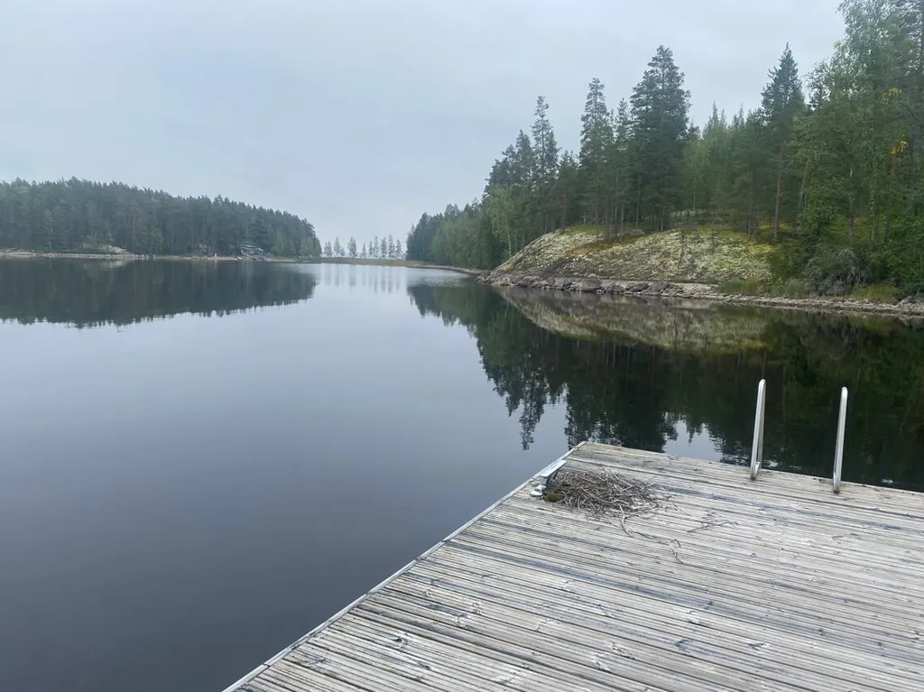 Aed - Cottage with Sauna on Lake Shore in Äitsaari
