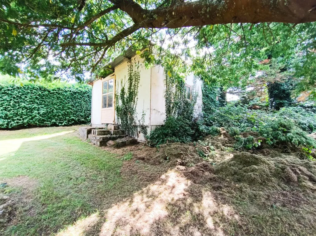 Jardin - Maison d'Architecte Atypique avec Jardin à Saint-Goazec